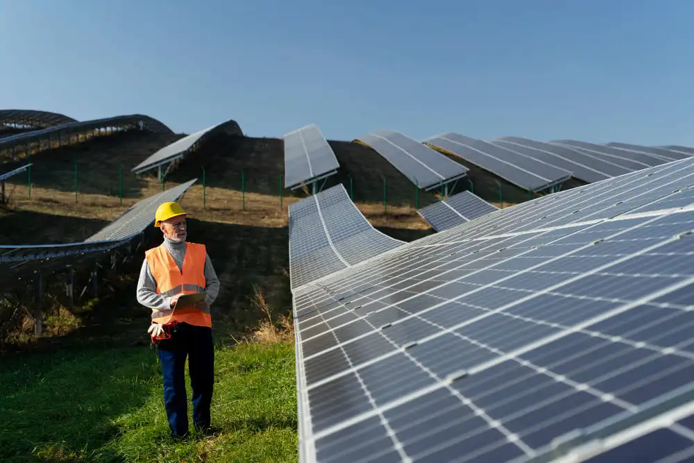 manutenção de placas solares